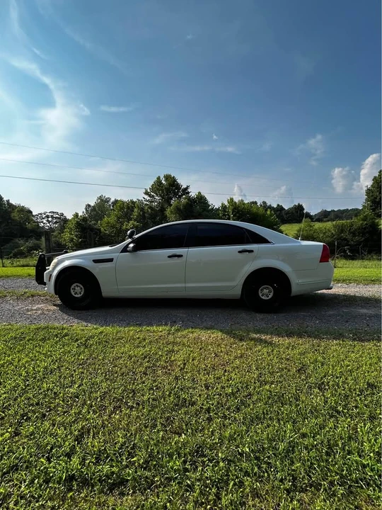 2011 Chevrolet Caprice - Image 8 of 10