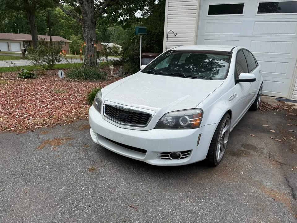 2011 Chevrolet Caprice - Image 6 of 8