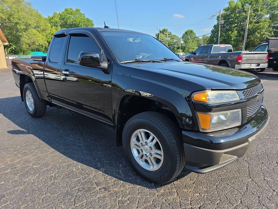 2011 Chevrolet Colorado 1st Gen - Image 18 of 31