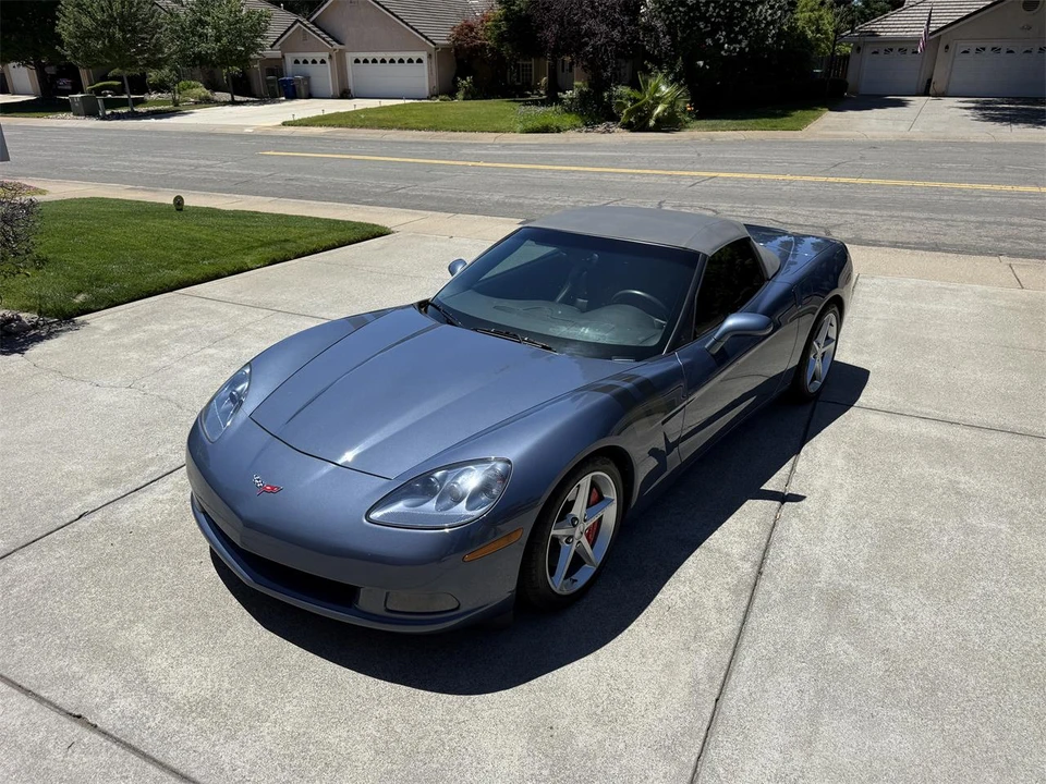 2011 Chevrolet Corvette C6 - Image 11 of 31