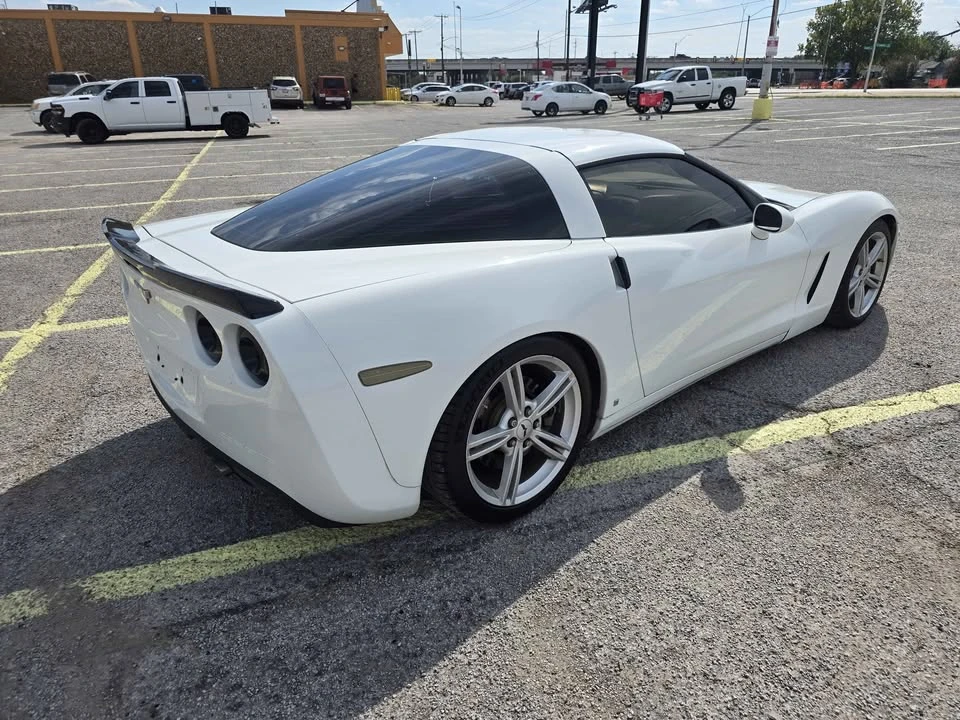 2011 Chevrolet Corvette C6 - Image 15 of 18