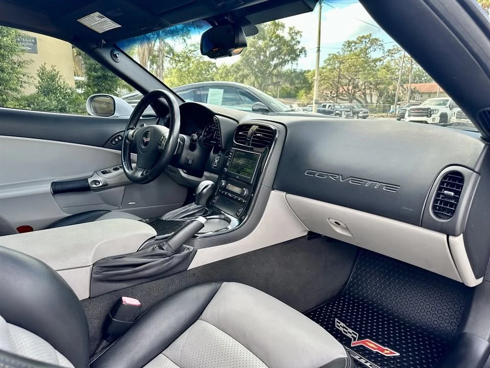 2011 Chevrolet Corvette C6 - Image 14 of 20