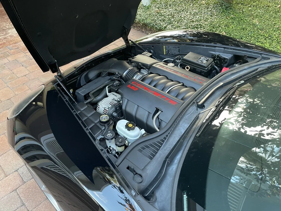 2011 Chevrolet Corvette C6 - Image 19 of 21