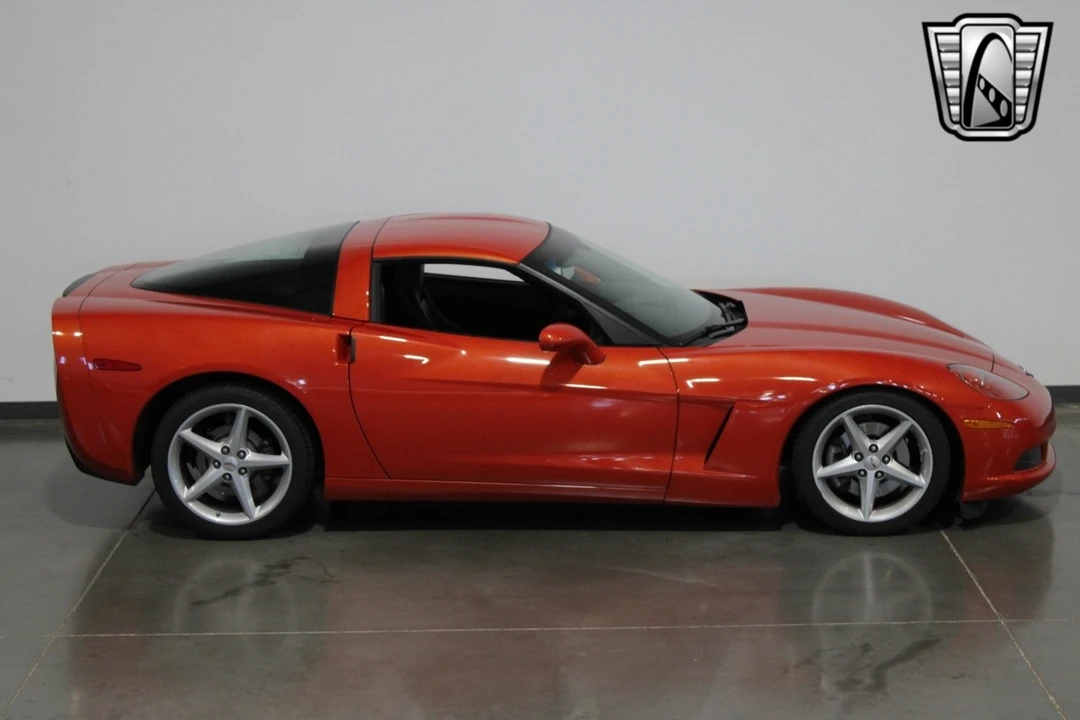 2011 Chevrolet Corvette C6 - Image 10 of 12