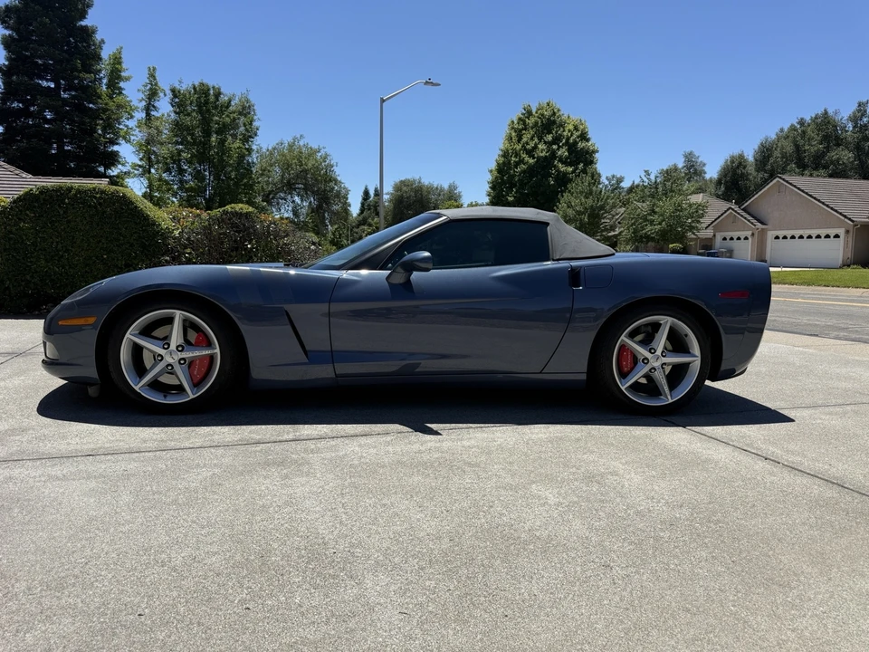 2011 Chevrolet Corvette C6 - Image 17 of 31