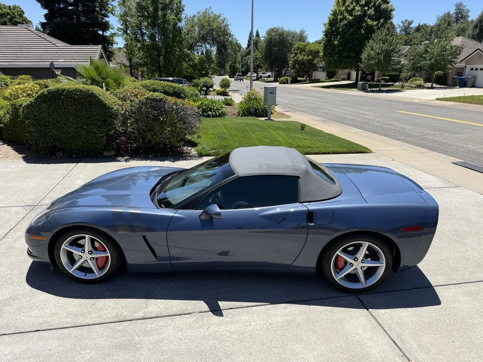 2011 Chevrolet Corvette C6 - Image 9 of 31