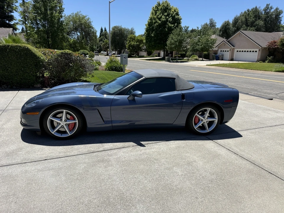 2011 Chevrolet Corvette C6 - Image 2 of 31