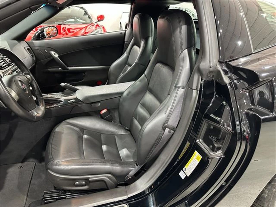 2011 Chevrolet Corvette C6 - Image 14 of 27