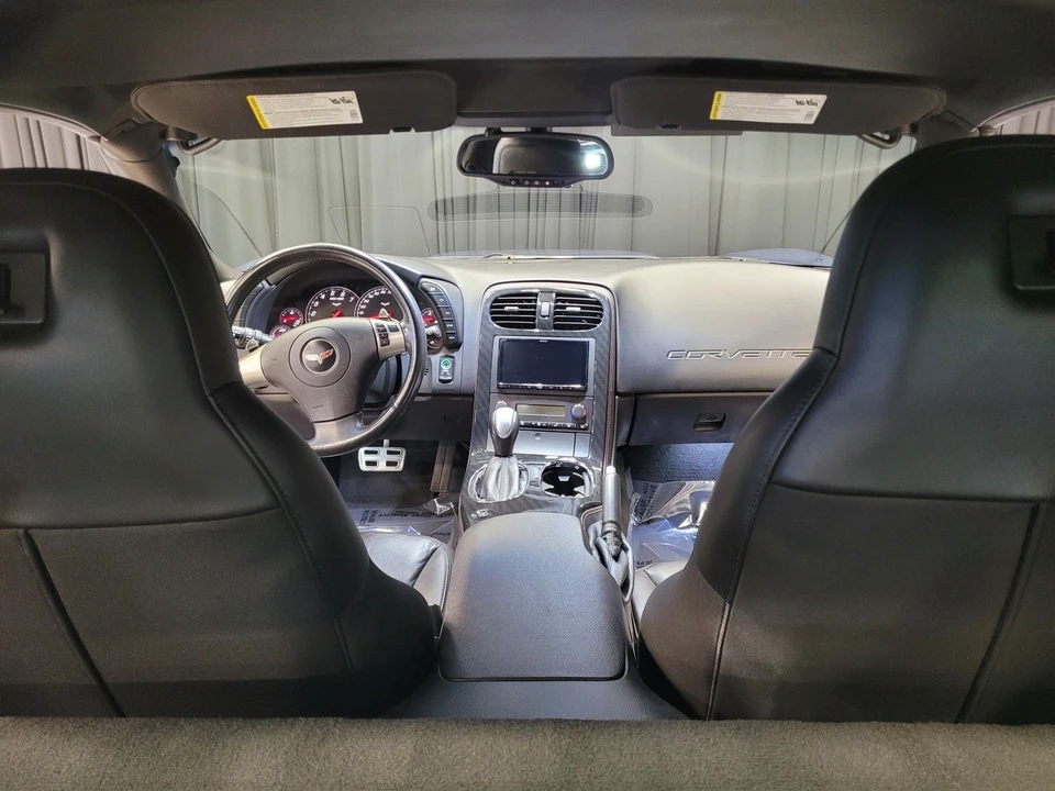 2011 Chevrolet Corvette C6 - Image 2 of 12