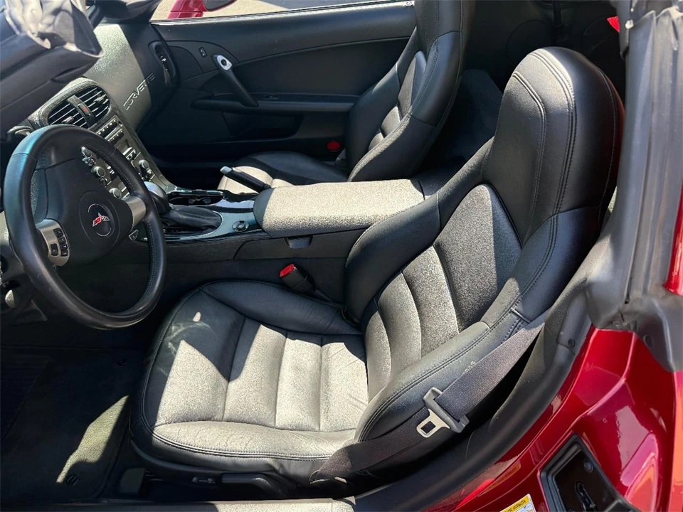 2011 Chevrolet Corvette C6 - Image 11 of 21