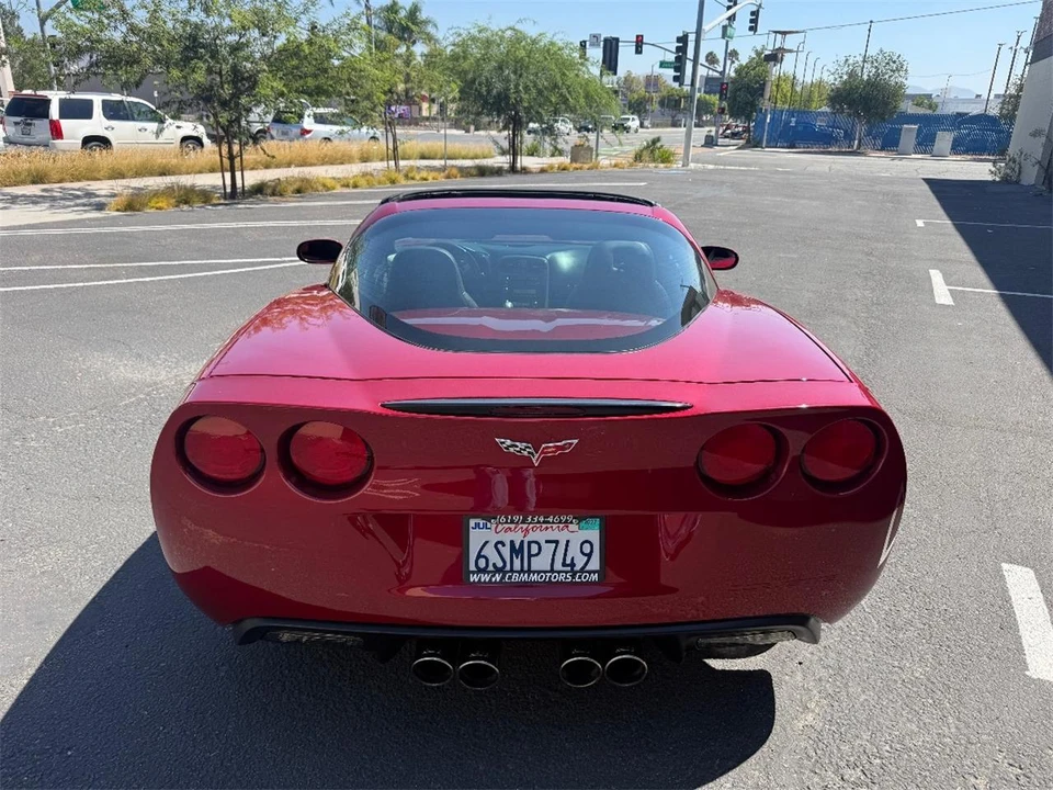 2011 Chevrolet Corvette C6 - Image 10 of 21