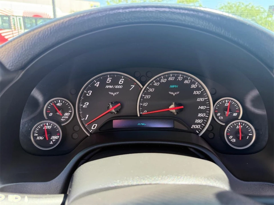 2011 Chevrolet Corvette C6 - Image 17 of 21