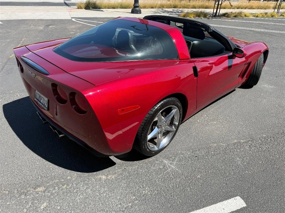 2011 Chevrolet Corvette C6 - Image 9 of 21