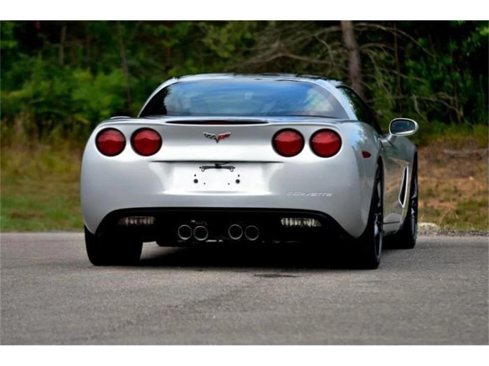 2011 Chevrolet Corvette C6 - Image 3 of 31