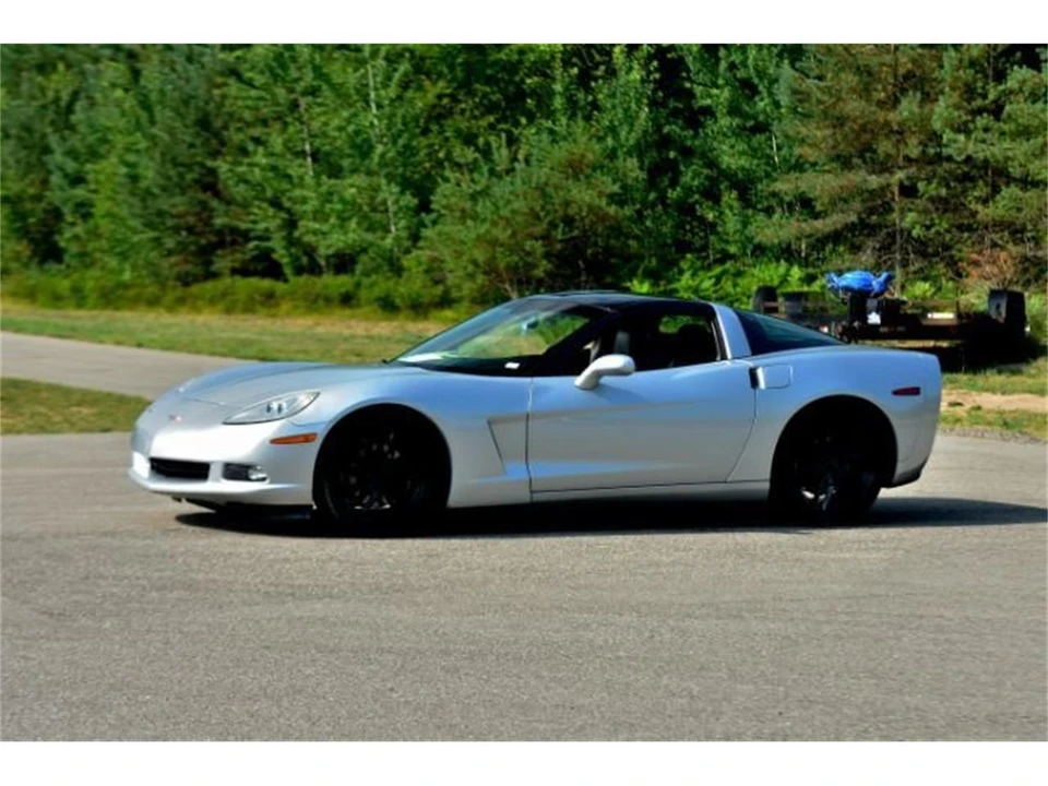 2011 Chevrolet Corvette C6 - Image 29 of 31