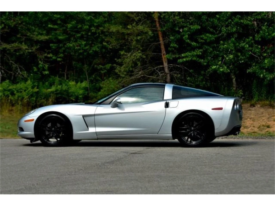 2011 Chevrolet Corvette C6 - Image 10 of 31