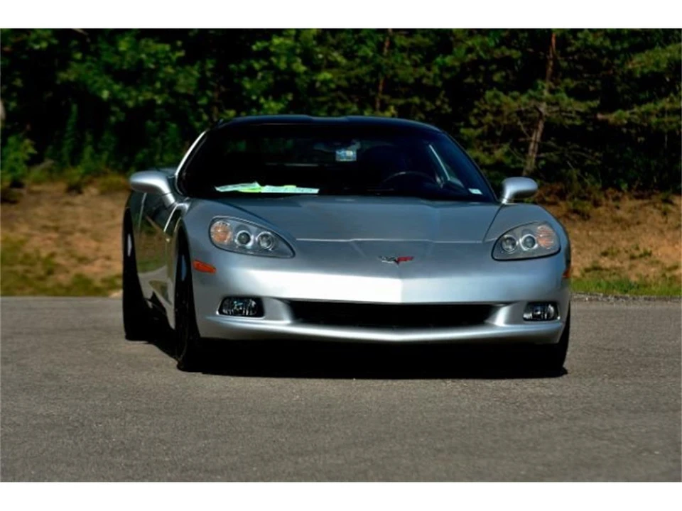 2011 Chevrolet Corvette C6 - Image 26 of 31