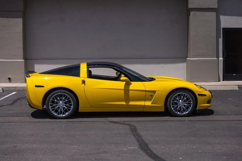 2011 Chevrolet Corvette C6 - Image 15 of 21