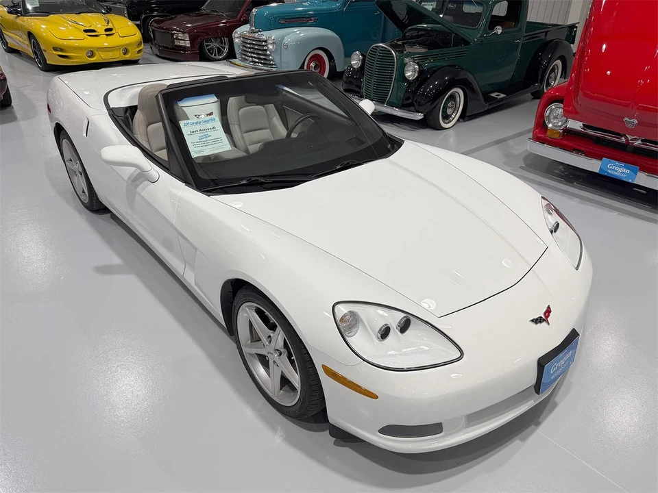 2011 Chevrolet Corvette C6 - Image 10 of 28