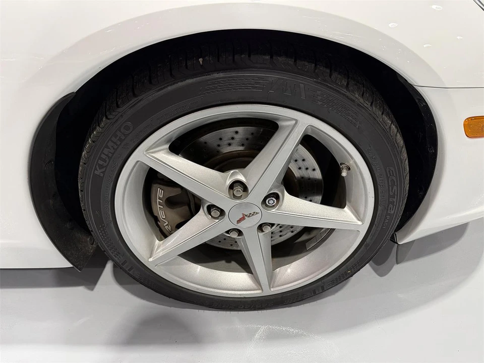 2011 Chevrolet Corvette C6 - Image 14 of 28