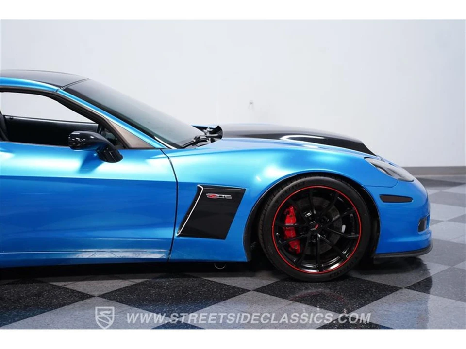 2011 Chevrolet Corvette C6 - Image 24 of 31