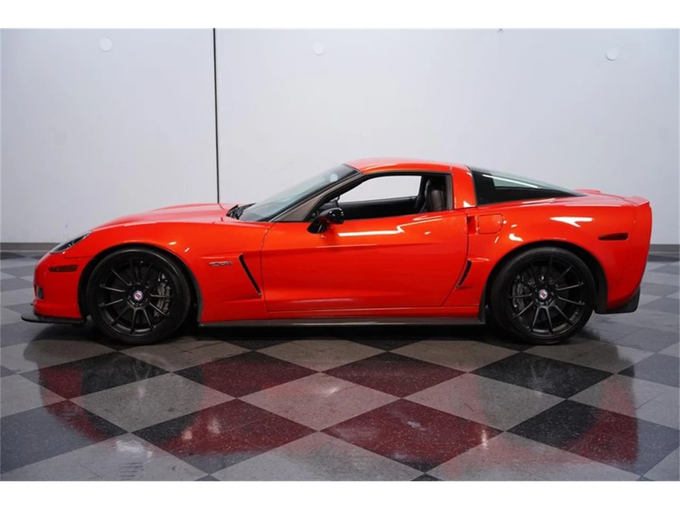 2011 Chevrolet Corvette C6 - Image 2 of 31