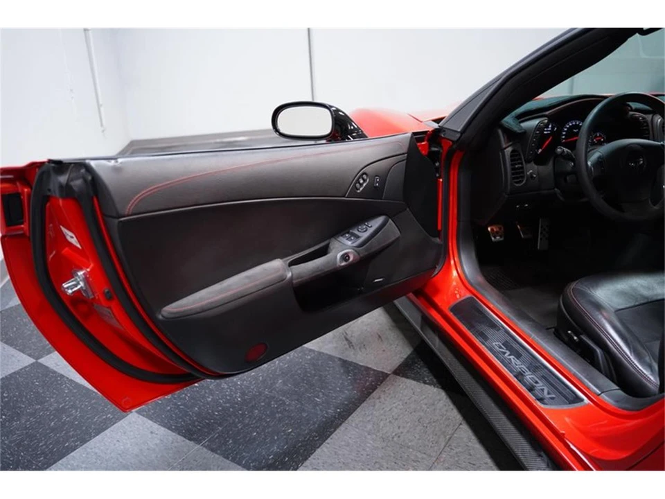 2011 Chevrolet Corvette C6 - Image 29 of 31