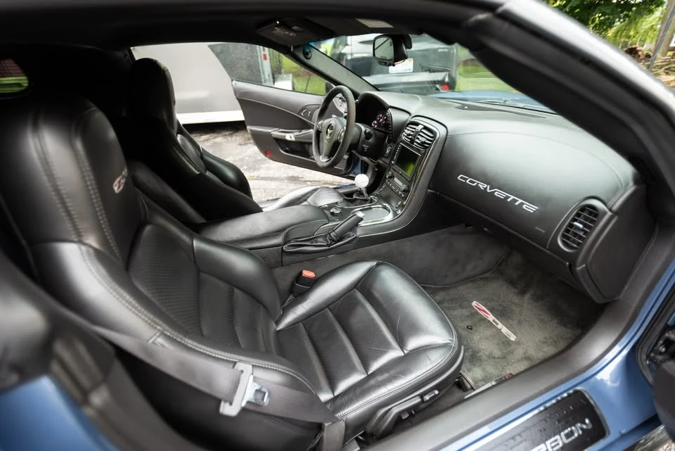2011 Chevrolet Corvette C6 - Image 15 of 19