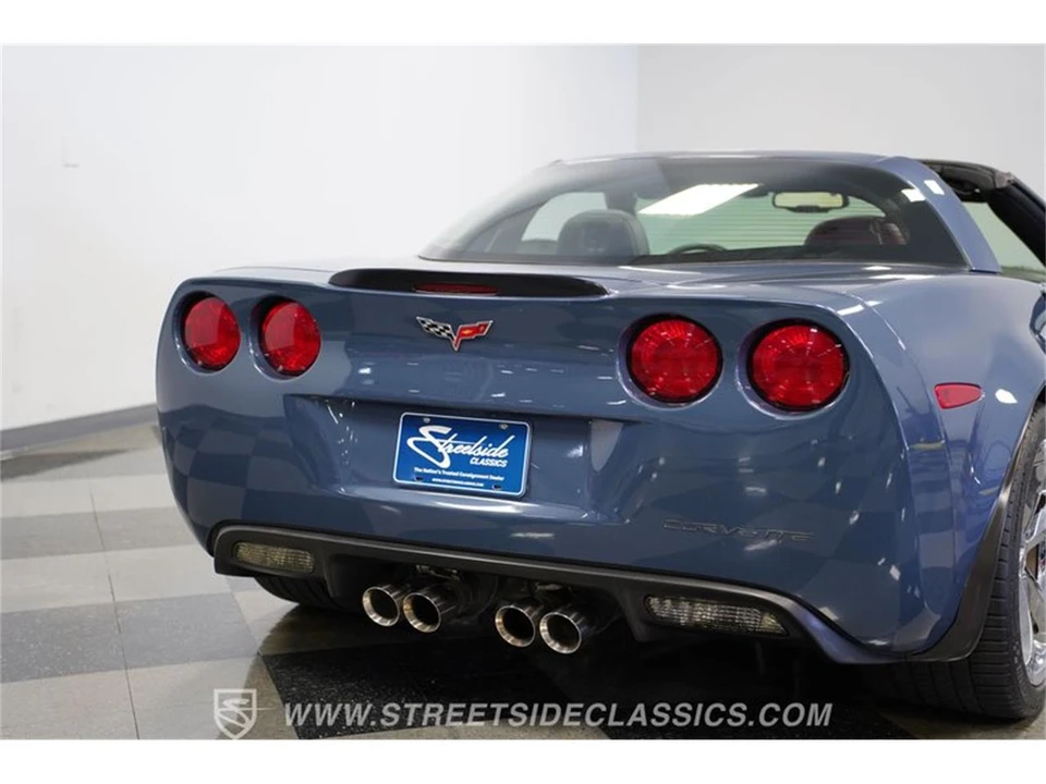 2011 Chevrolet Corvette C6 - Image 25 of 31