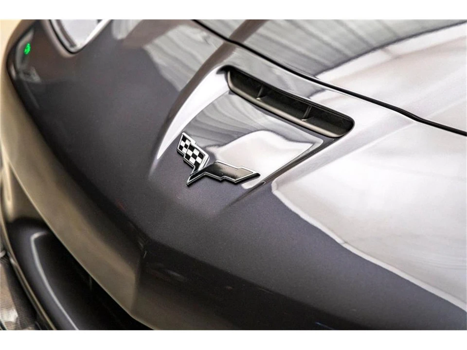 2011 Chevrolet Corvette C6 - Image 19 of 31