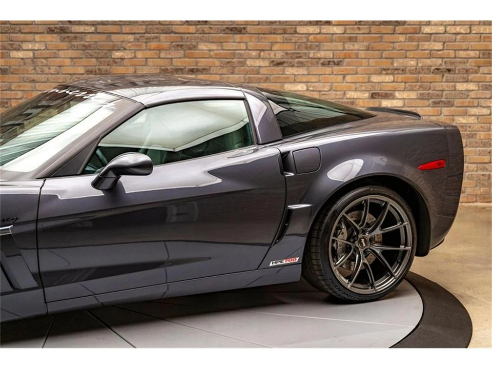 2011 Chevrolet Corvette C6 - Image 8 of 31