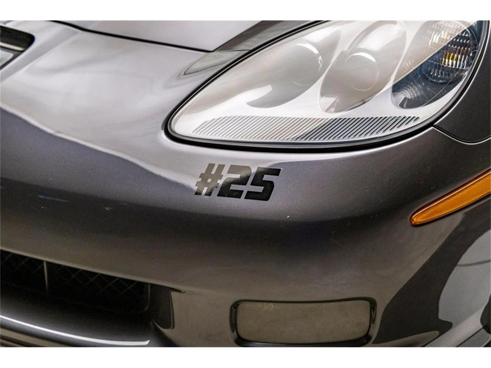 2011 Chevrolet Corvette C6 - Image 18 of 31
