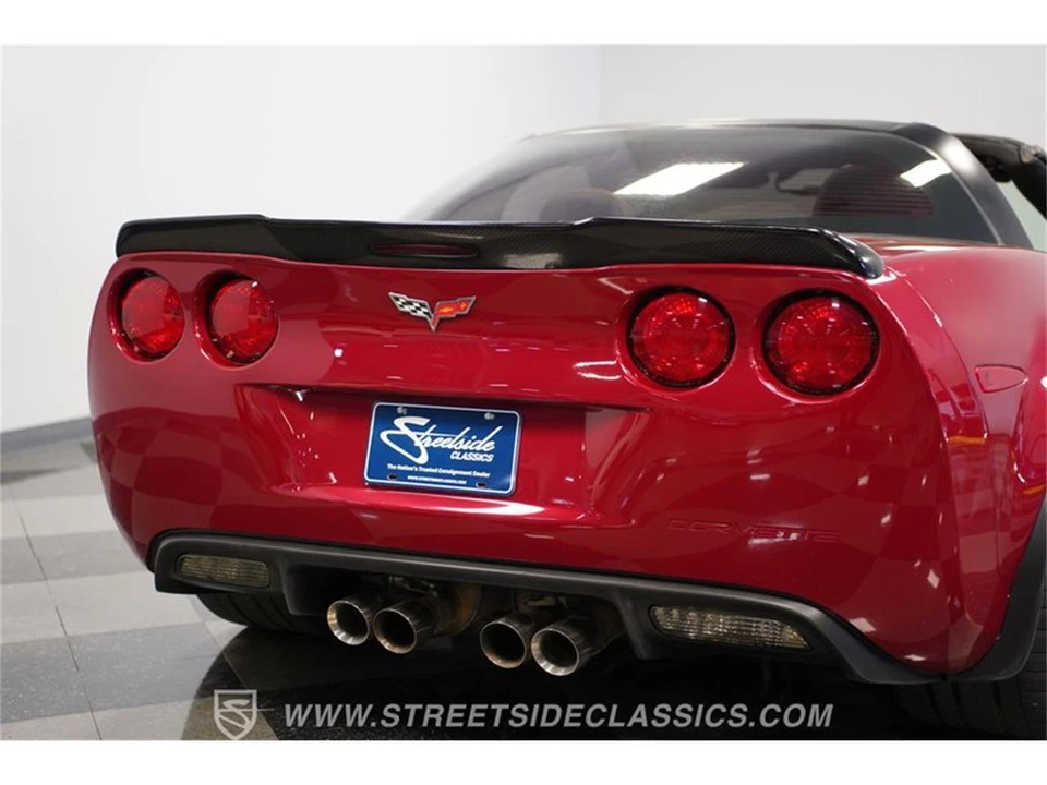 2011 Chevrolet Corvette C6 - Image 25 of 31