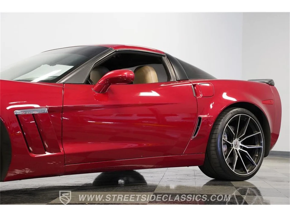 2011 Chevrolet Corvette C6 - Image 21 of 31