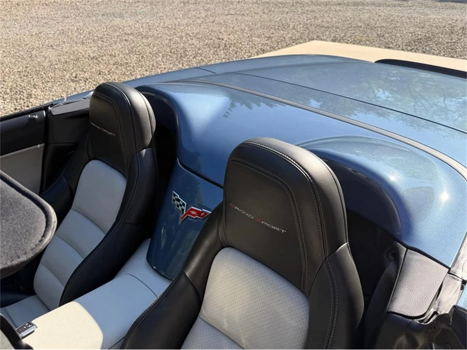 2011 Chevrolet Corvette C6 - Image 27 of 31