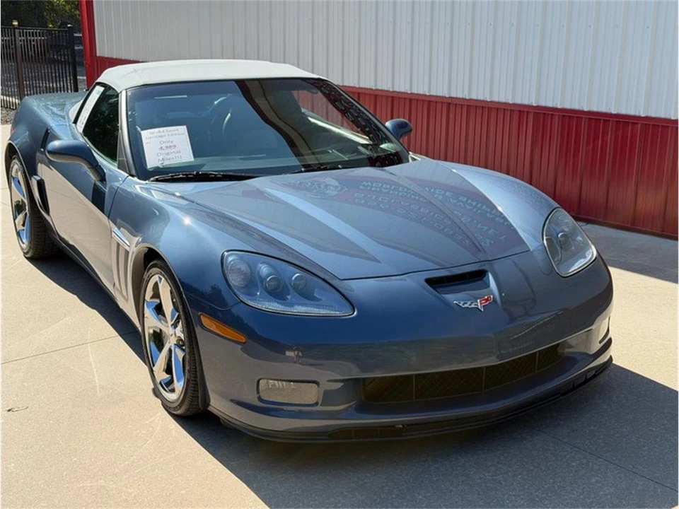 2011 Chevrolet Corvette C6 - Image 2 of 31