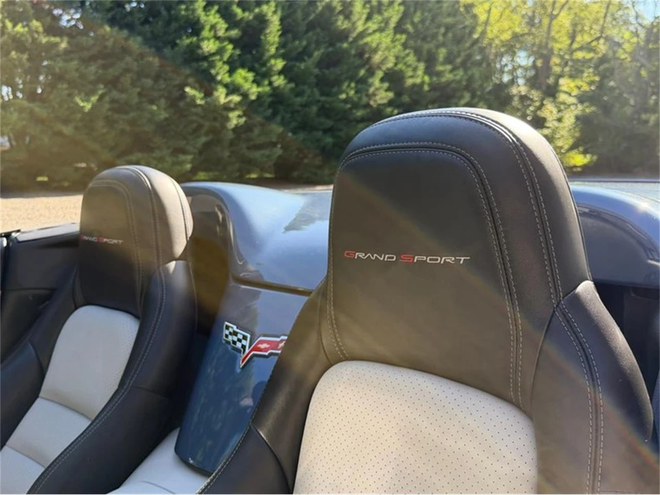 2011 Chevrolet Corvette C6 - Image 28 of 31