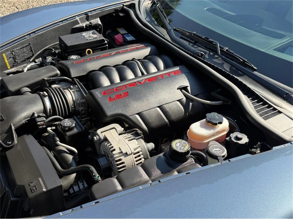 2011 Chevrolet Corvette C6 - Image 8 of 31