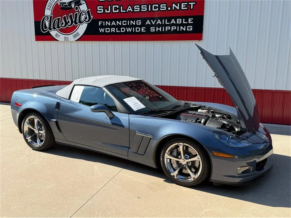 2011 Chevrolet Corvette C6 - Image 18 of 31