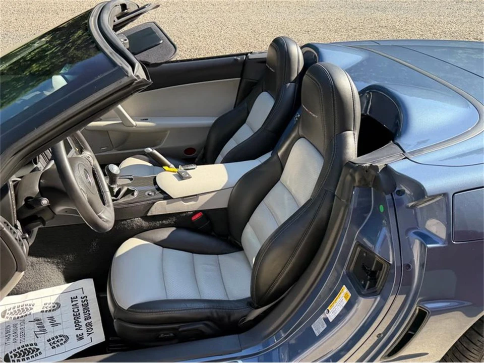 2011 Chevrolet Corvette C6 - Image 29 of 31