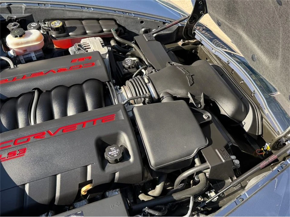 2011 Chevrolet Corvette C6 - Image 10 of 31