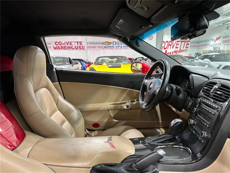 2011 Chevrolet Corvette C6 - Image 13 of 30