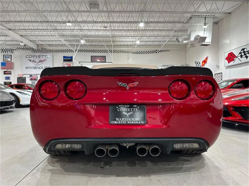 2011 Chevrolet Corvette C6 - Image 19 of 30