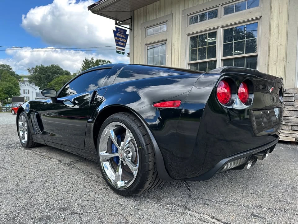 2011 Chevrolet Corvette C6 - Image 3 of 12