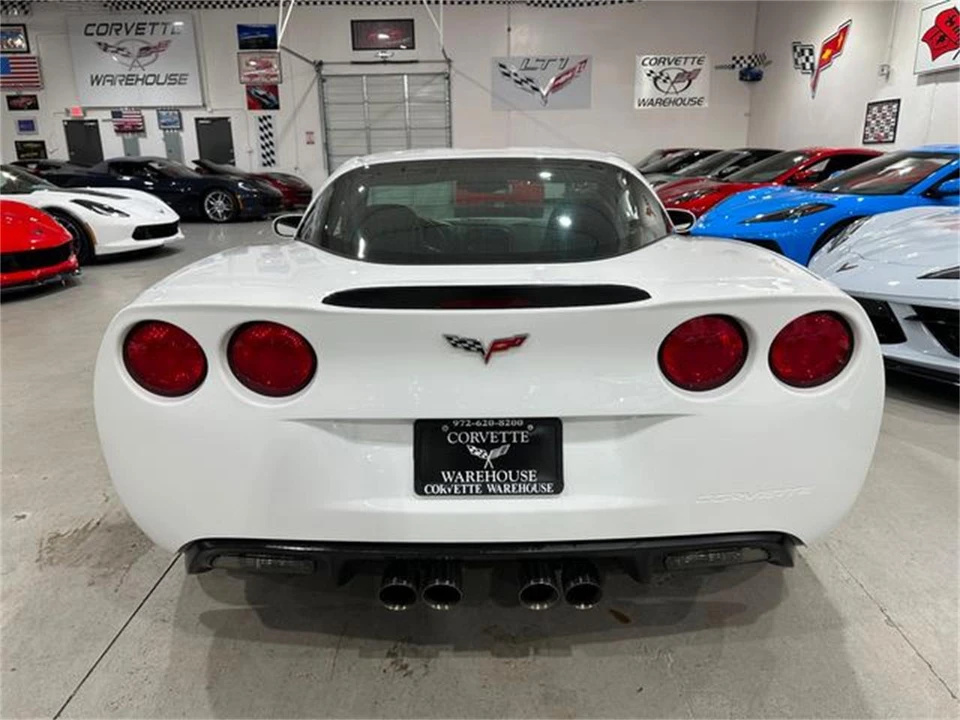 2011 Chevrolet Corvette C6 - Image 20 of 30