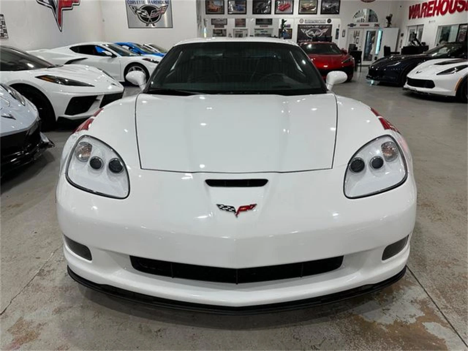 2011 Chevrolet Corvette C6 - Image 27 of 30