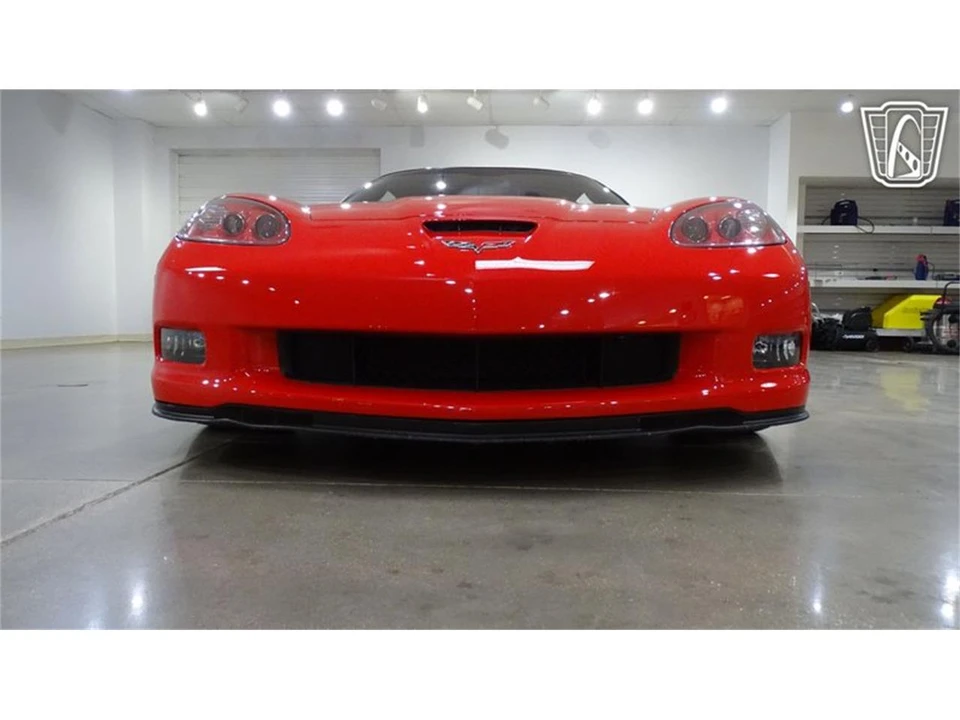 2011 Chevrolet Corvette C6 - Image 25 of 31
