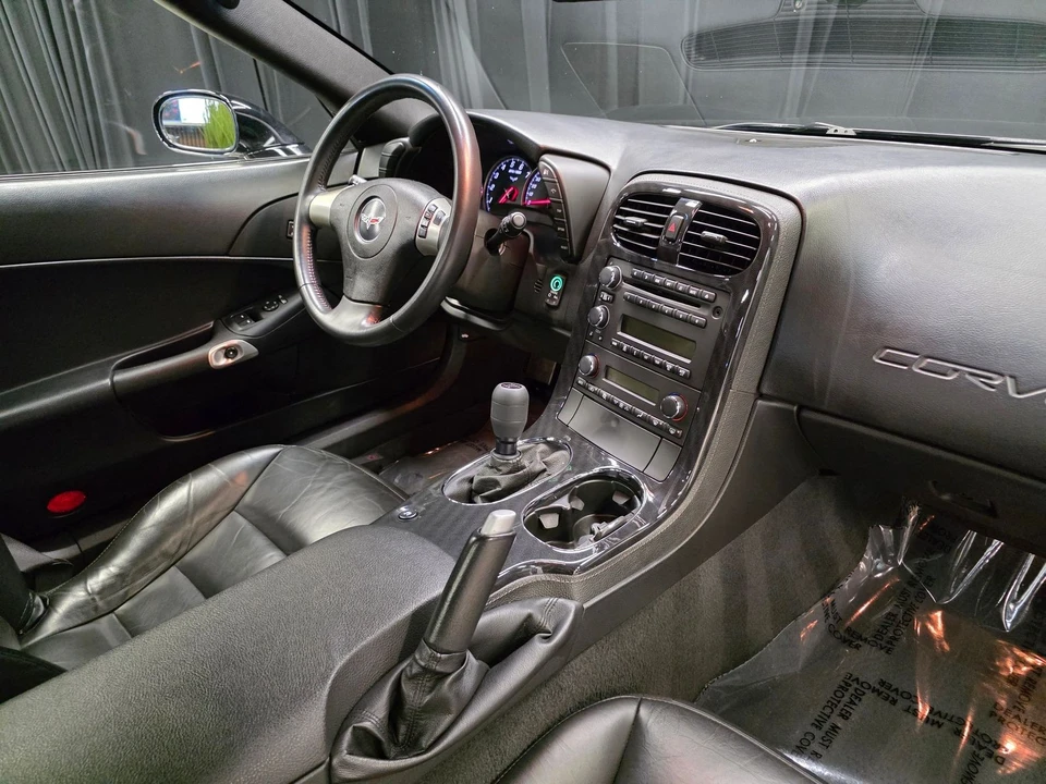 2011 Chevrolet Corvette C6 - Image 30 of 31