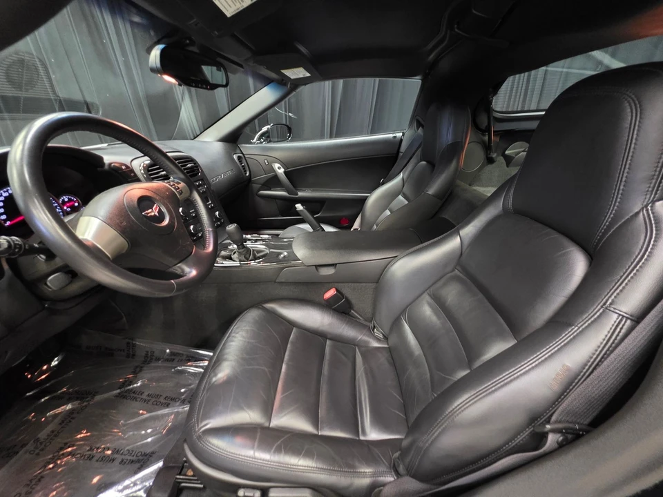 2011 Chevrolet Corvette C6 - Image 20 of 31