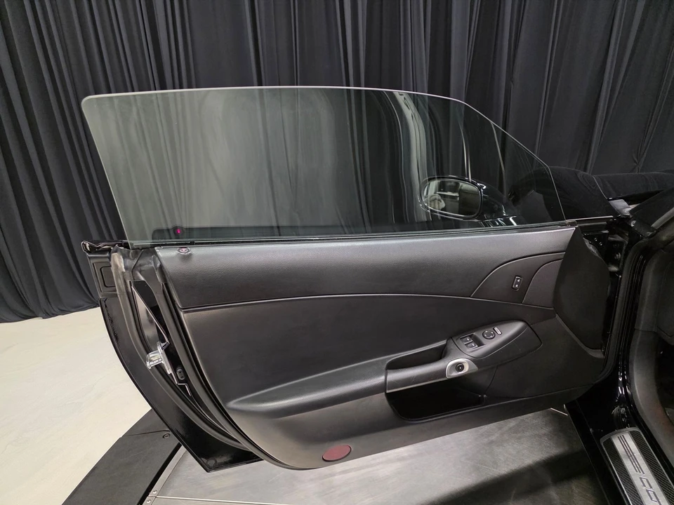 2011 Chevrolet Corvette C6 - Image 18 of 31